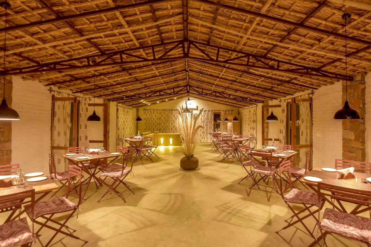 Hotel Camp Lands End Pushkar Esterno foto