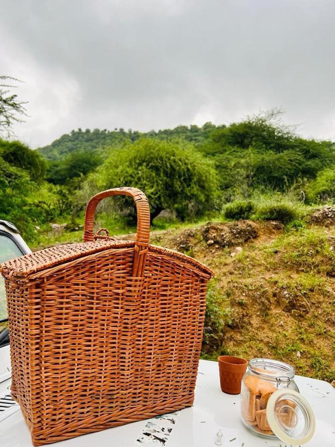 Hotel Camp Lands End Pushkar Esterno foto