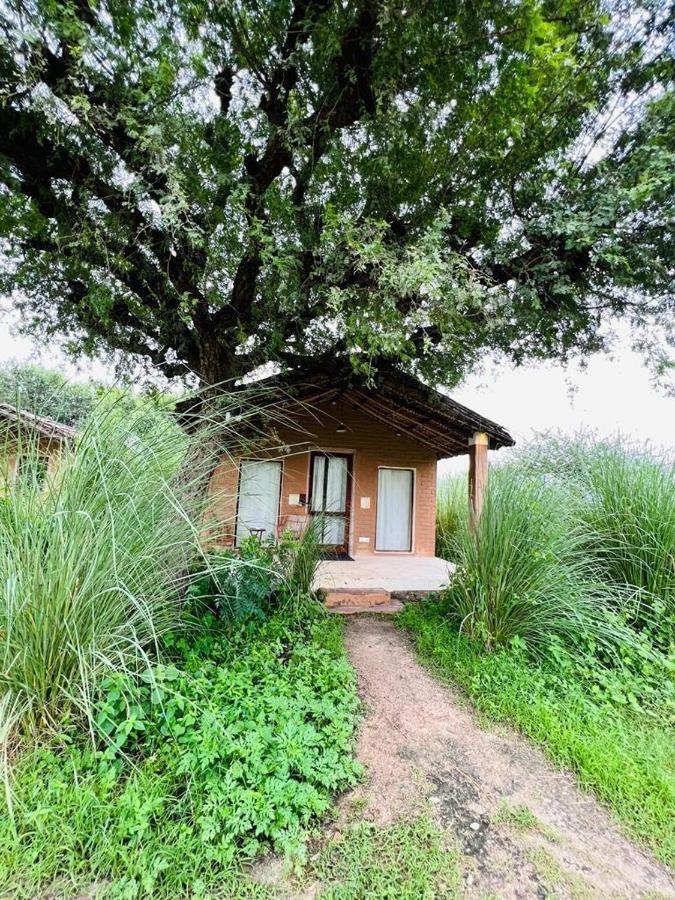 Hotel Camp Lands End Pushkar Esterno foto